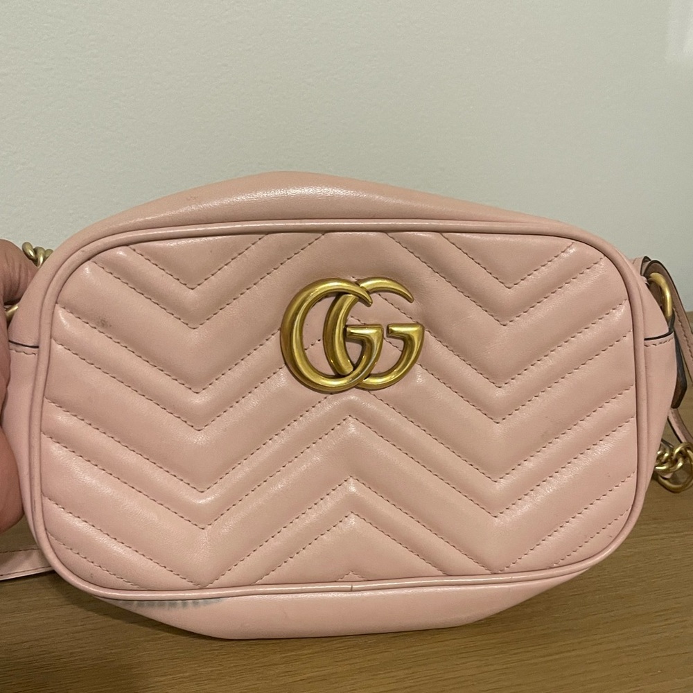 100% Authentic GUCCI GG Marmont Pink Leather Shoulder Bag with gold accent